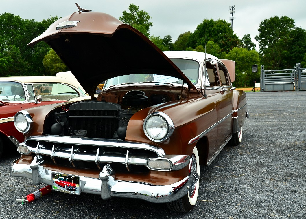 1954 Chevy 210 in Brown 1954 Chevy 210 in Brown