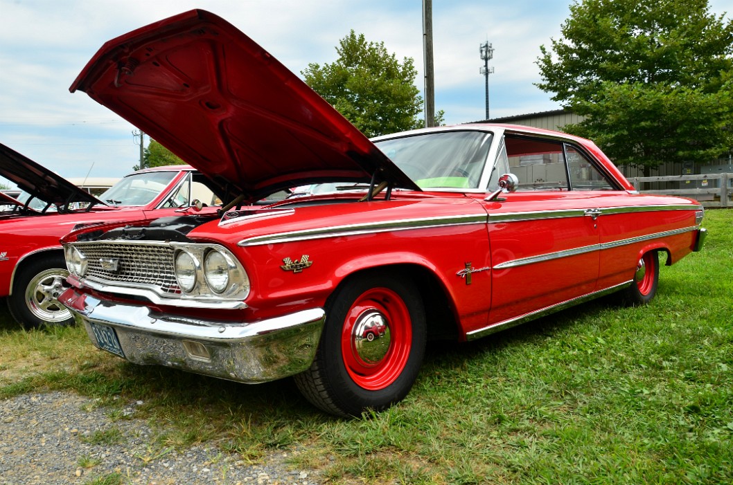 1963.5 Ford Galaxie 500 in Brilliant Red 1963.5 Ford Galaxie 500 in Brilliant Red