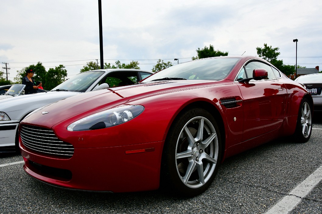 Aston Martin Vantage in Dark Red
