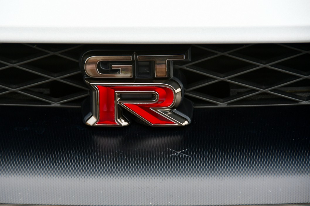 GT and Red R