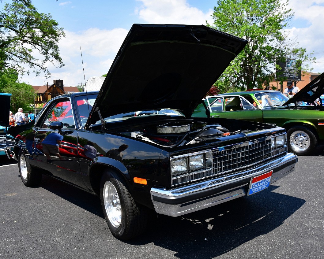 1985 Chevy El Camino in Black