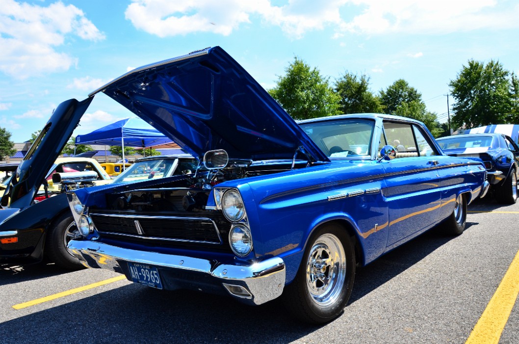 1965 Mercury Comet Cyclone in Electric Blue