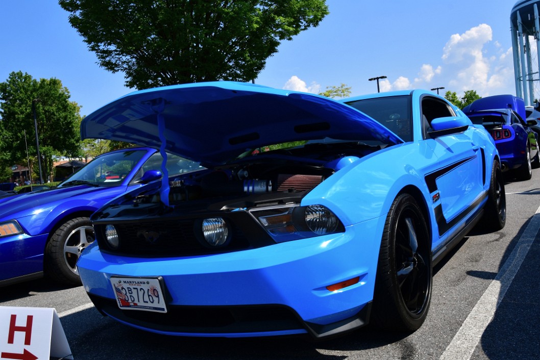 2010 Mustang GT in Bright Sky Blue