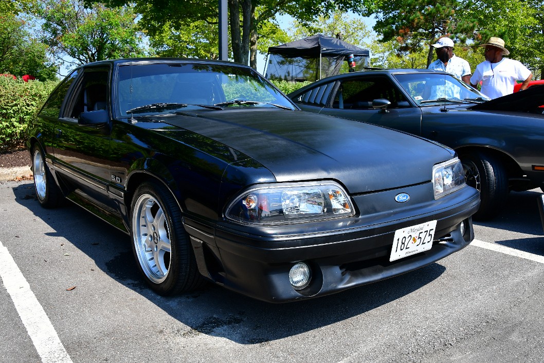 1993 Mustang 302 in Black