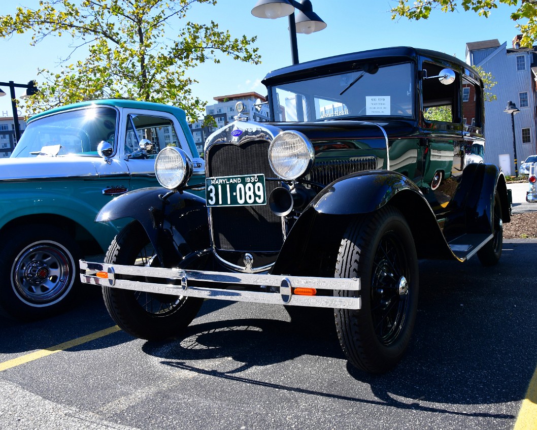 1930 Ford Tudor Sedan in Dark Colors