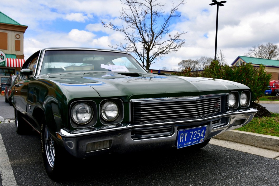 1972 Buick Skylark GS Stage 1 in Solid Green
