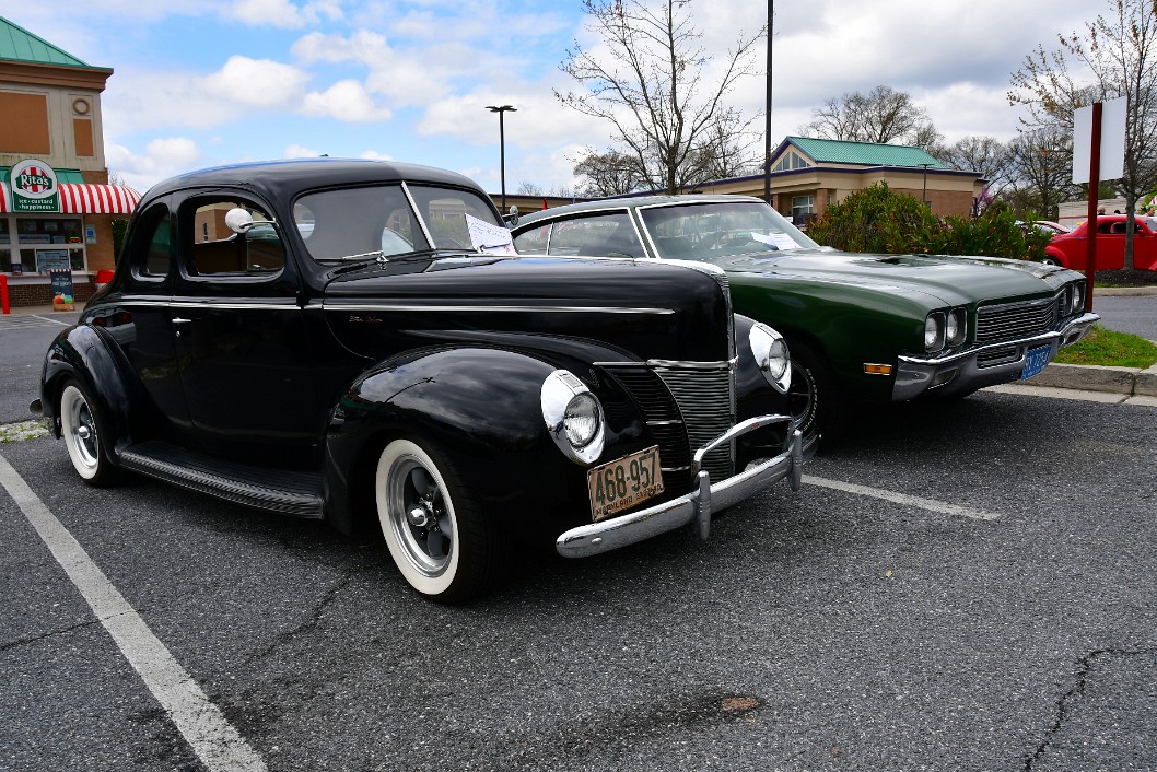 1940 Ford Coupe in Black