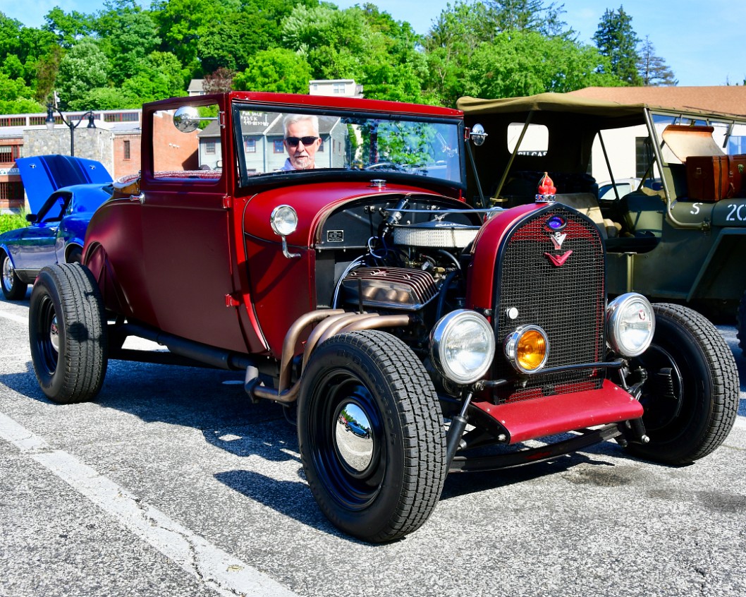 1929 Ford Roadster Ready to Roll Out