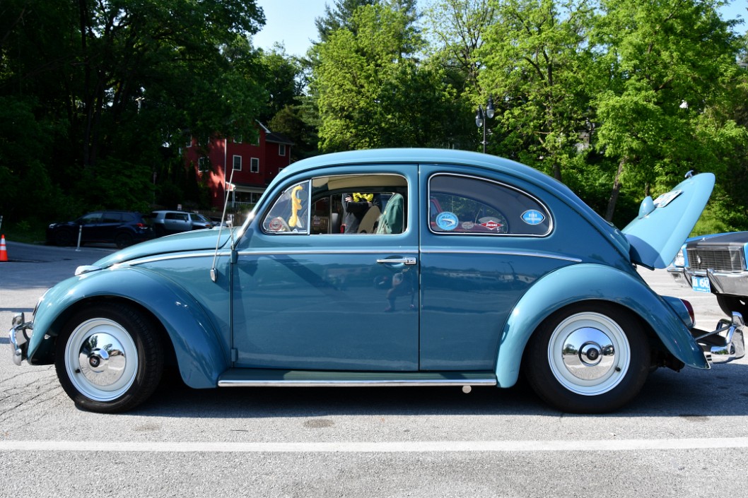 Gorgeous VW Beetle Color