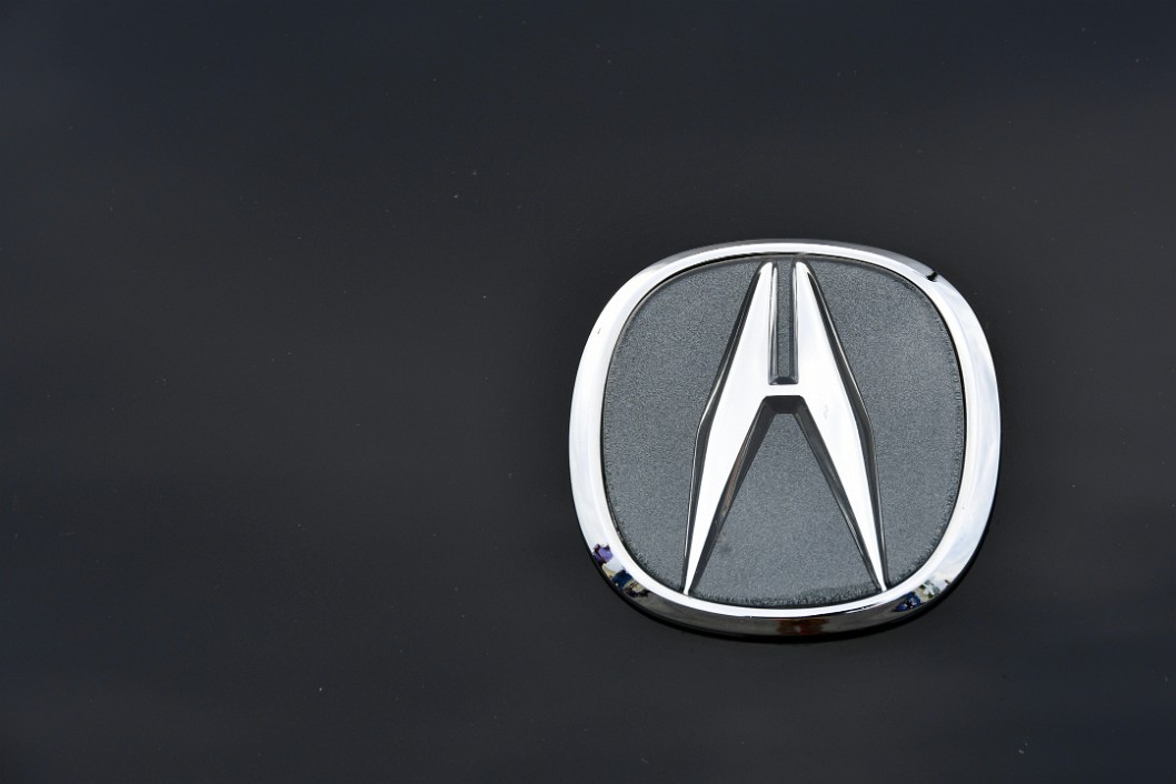 Shiny Acura Badge