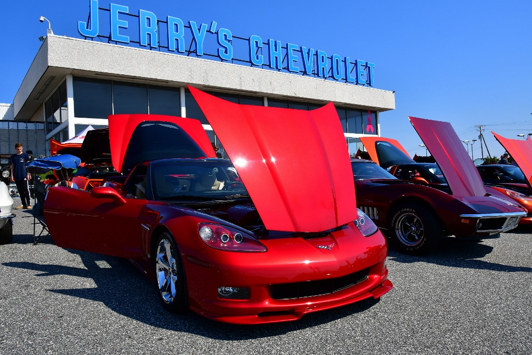 2012 Chevy Corvette C6 in Solid Red