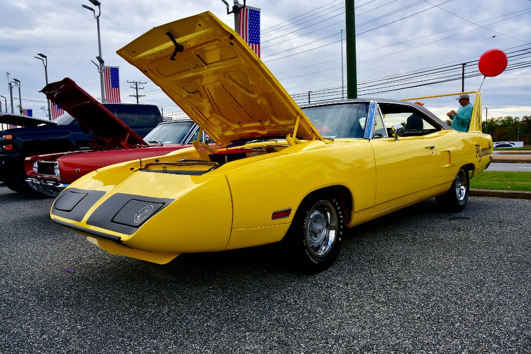 1970 Plymouth Road Runner Superbird in Brilliant Yellow