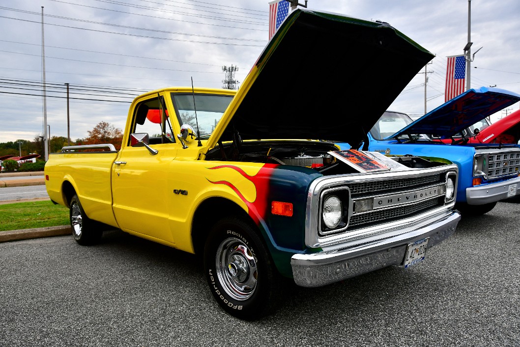 1970 Chevy C10 in Yellow and Flames