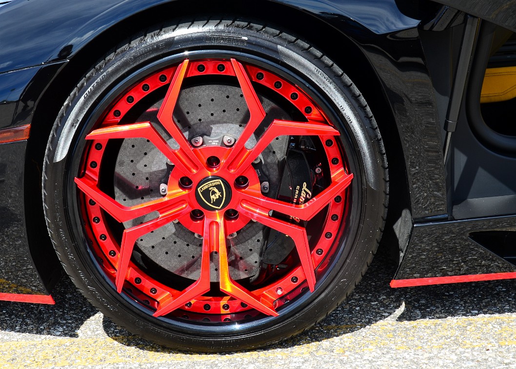 Red Rims Red Rims