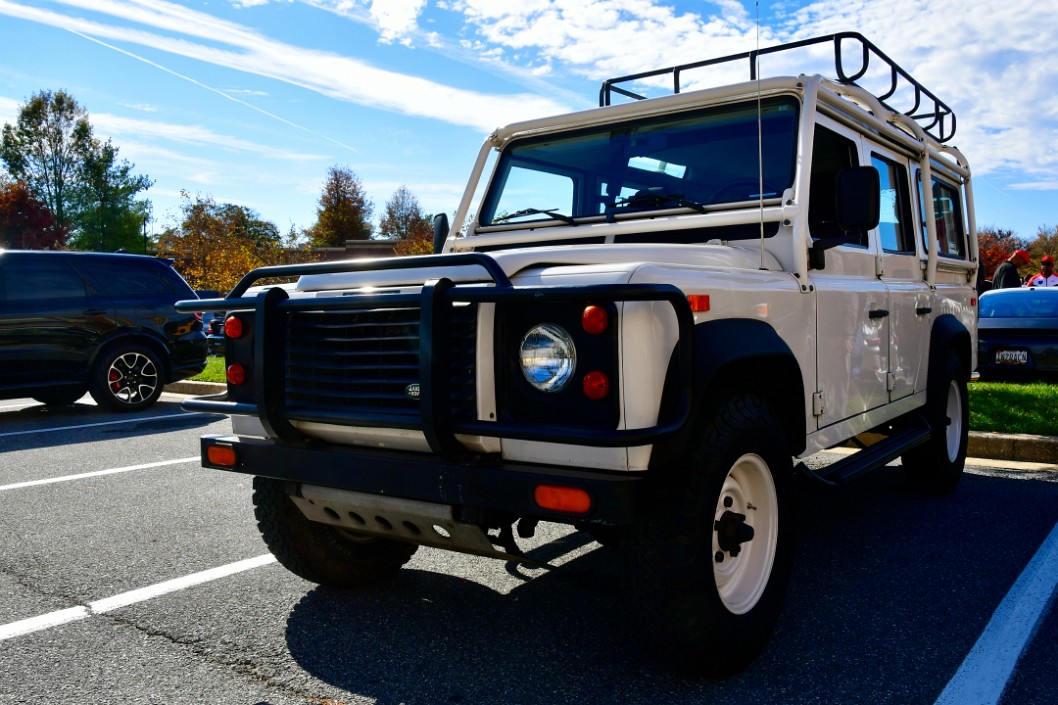 Land Rover Defender in White