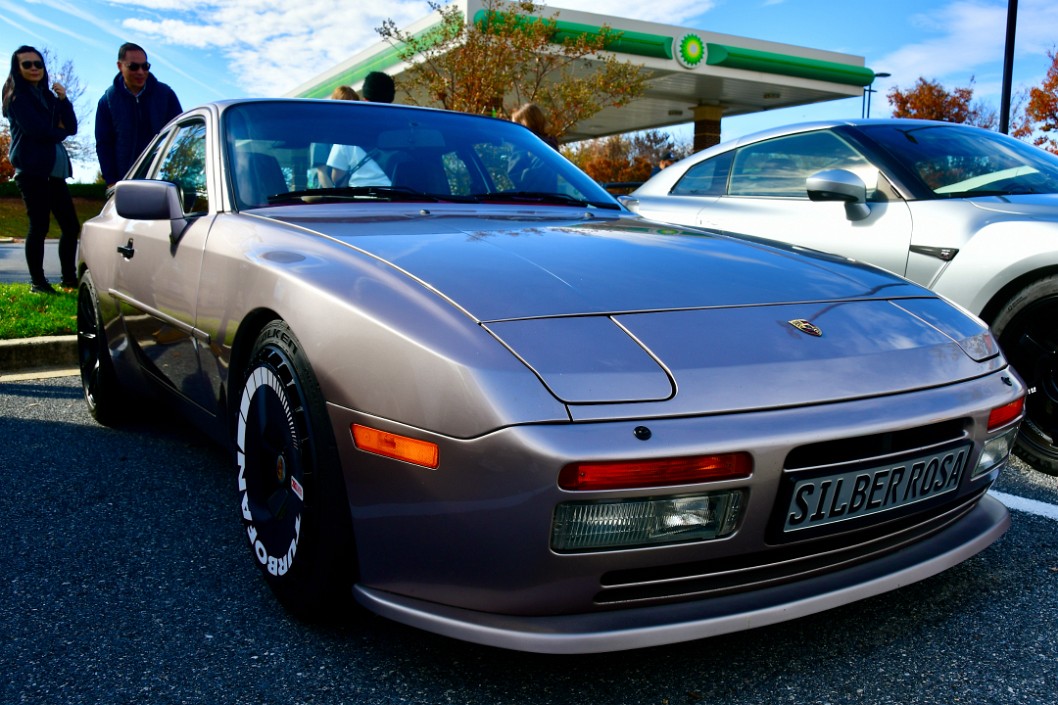 Very Rare Silver Rose Porsche 944