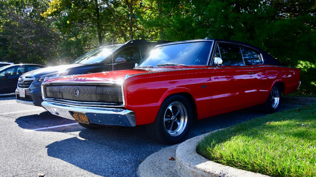 Awesome Dodge Charger in Red