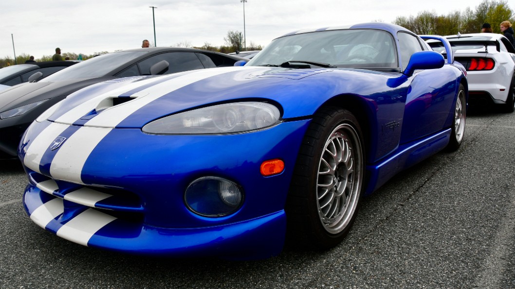 Dodge Viper in Blue With White Double Stripes