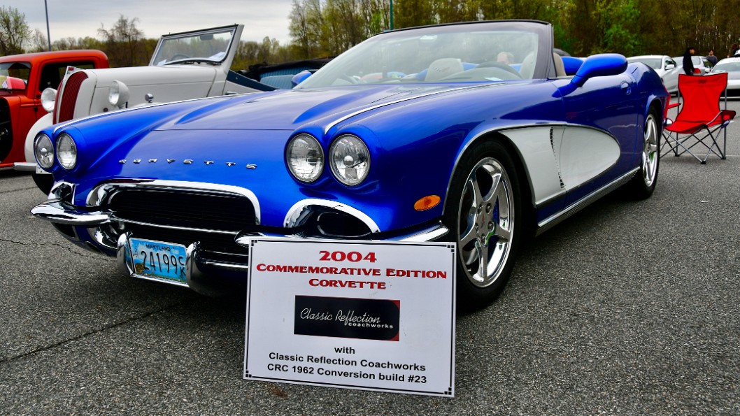 2004 Commemorative Edition Corvette in Stunning Blue