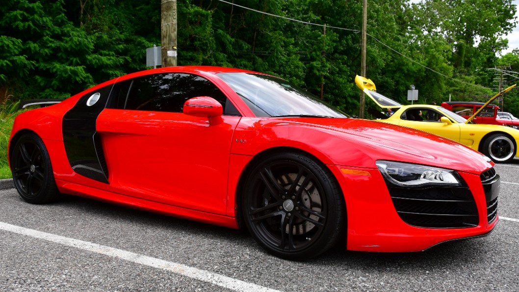 Audi R8 in Black and Red