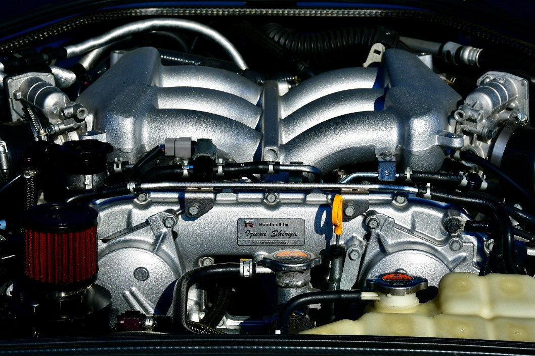 Handbuilt GT-R Engine by Izumi Shioya