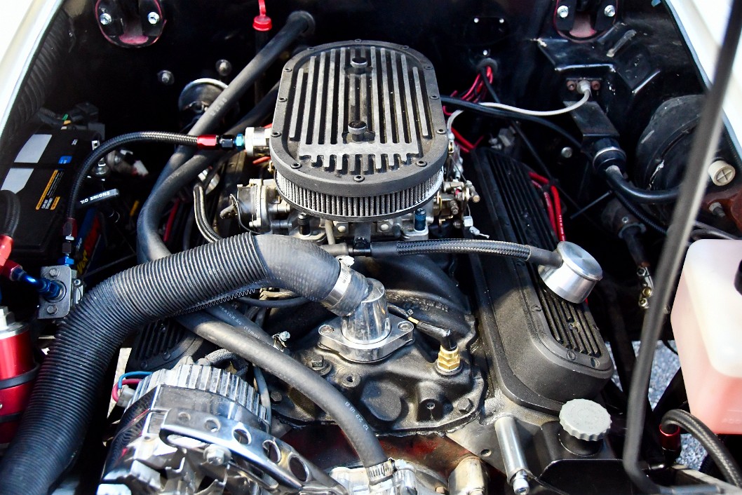 Powerful Engine in the Austin-Healey