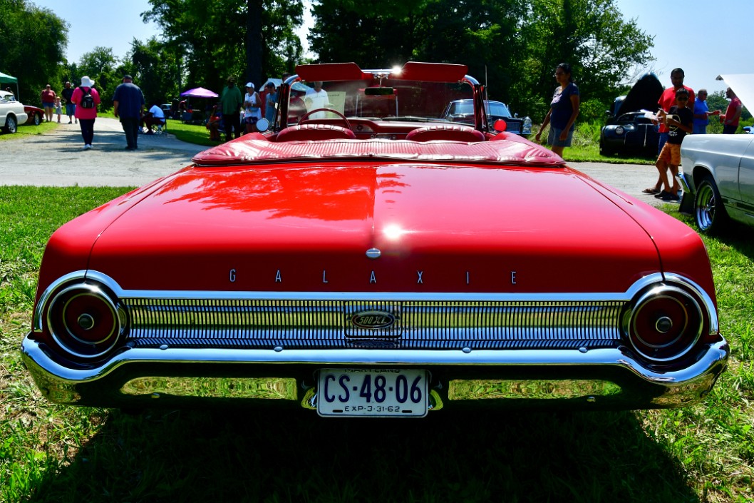 1962 Ford Galaxie 500 XL Convertible in Red