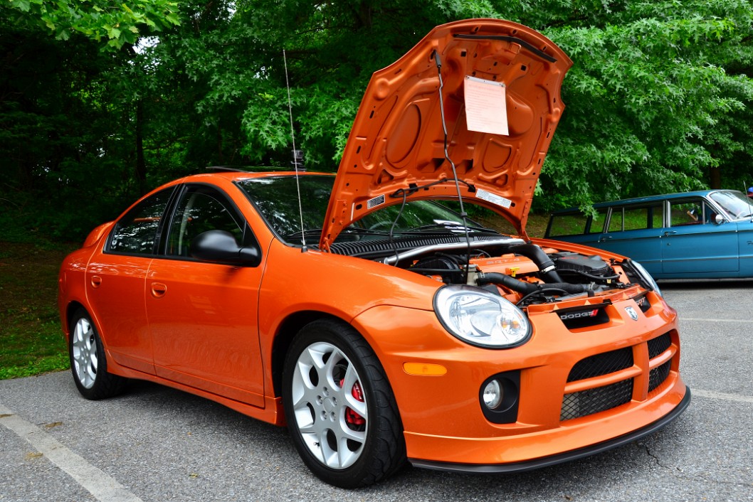 2004 Dodge Neon SRT-4 Orange Blast 2004 Dodge Neon SRT-4 Orange Blast