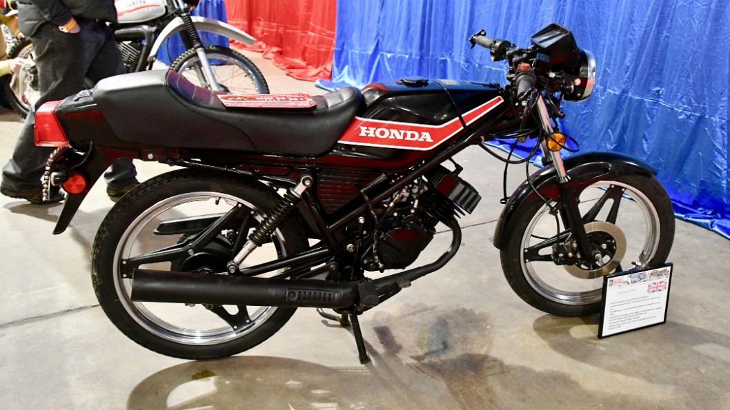 1982 Honda MB5