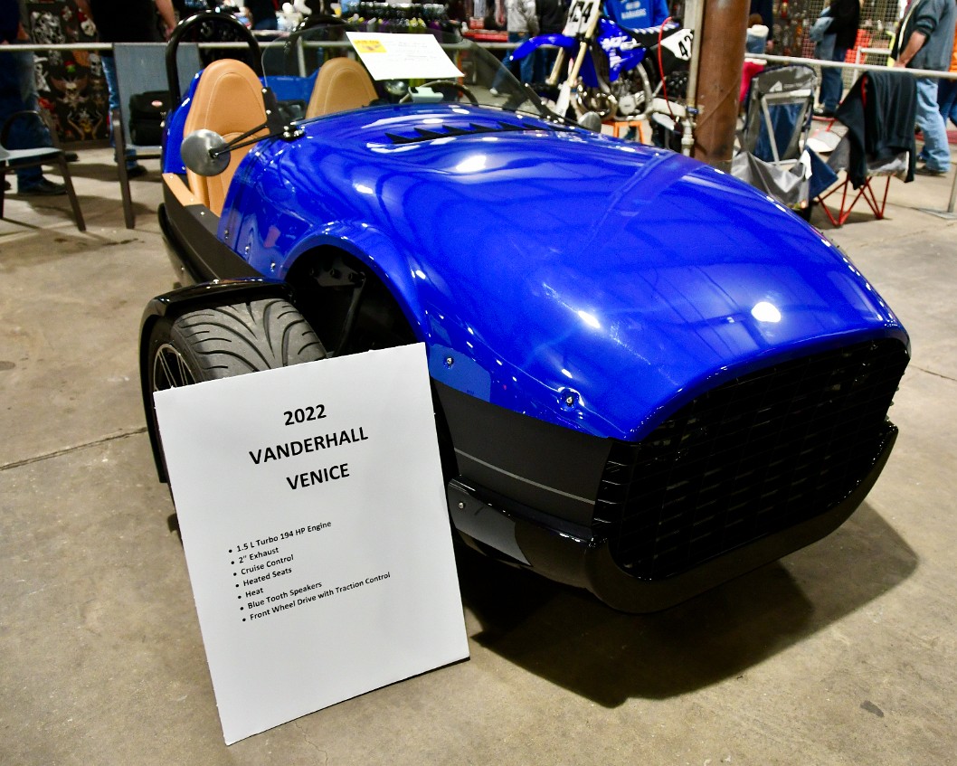 2022 Vanderhall Venice in Blue and Black