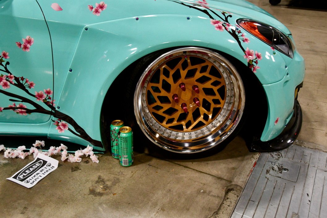 Cans of Arizona Ice Tea to Match the Car