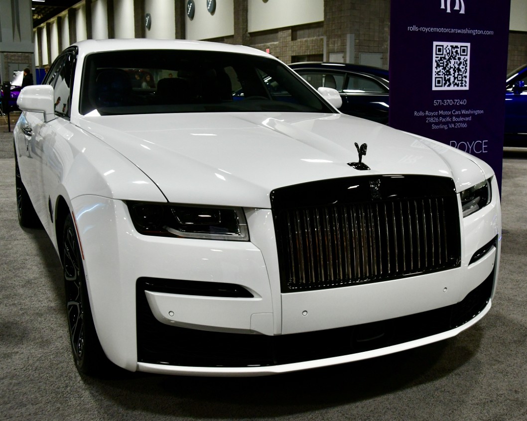 Rolls-Royce Ghost in White